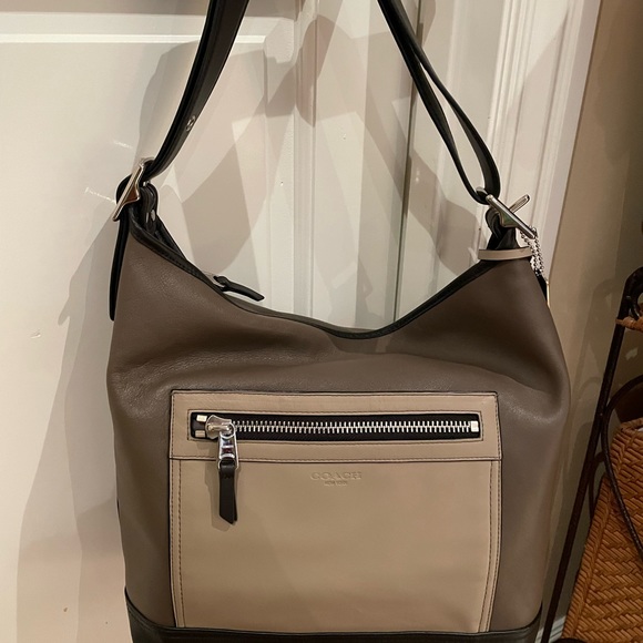 Coach Purse - Picture 2 of 14